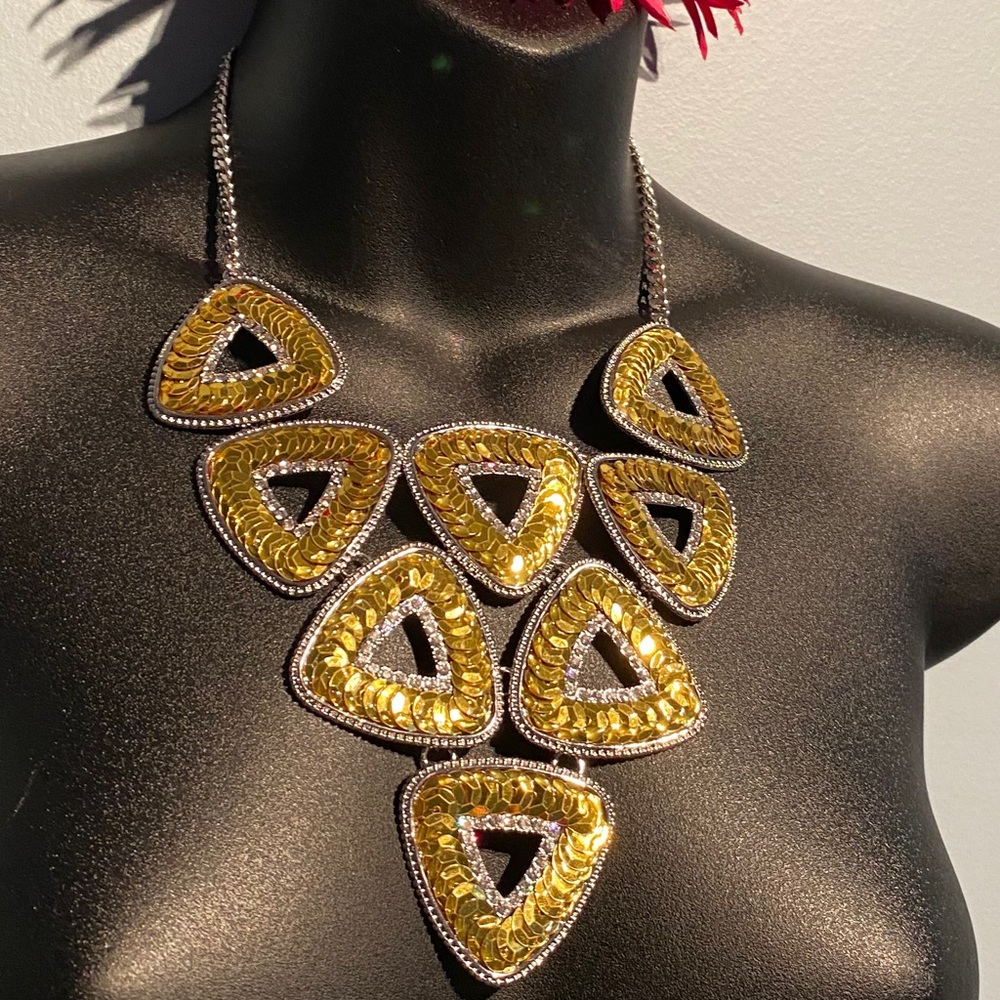 Amrita Singh bib necklace